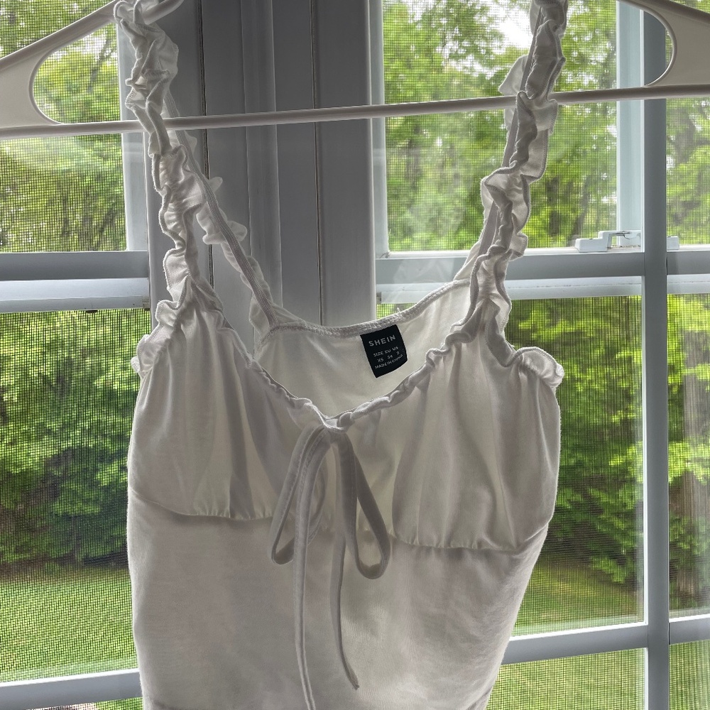 Basic White Crop Top